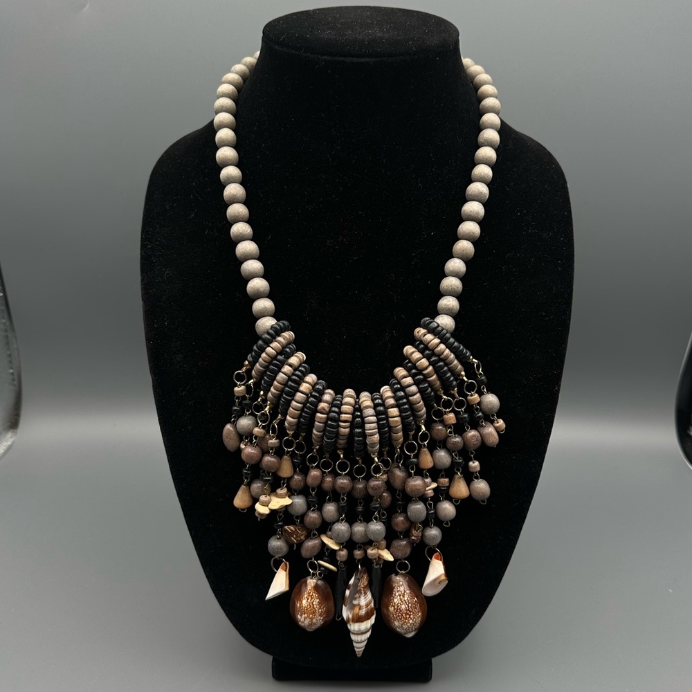 VTG Wood & Shell Beaded Boho Bib Statement Necklace ~21.5” Festival Beachy - Picture 2 of 9
